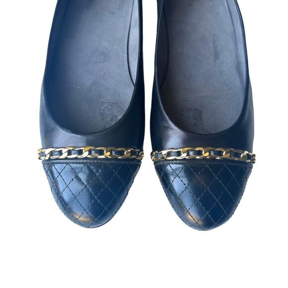 Stuart Weitzman Legacy Gold Chain Quilt Cap Toe Leather Flats Size 7.5 - Picture 5 of 10